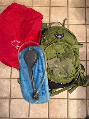 OSPREY | Bags | Osprey Aura 35 L Backpack Womens Blue Airspeed Hiking Camping Outdoor Frame | Poshmark OSPREY | Bags | Osprey Aura 35 L Backpack Womens Blue Airspeed Hiking Camping Outdoor Frame | Poshmark